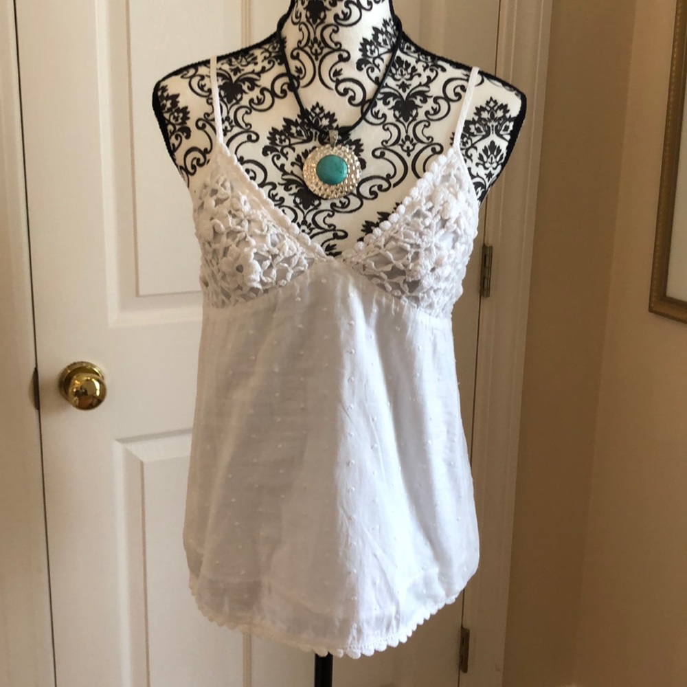 Old Navy spaghetti strap crocheted halter top
